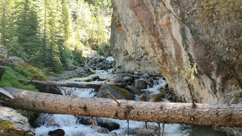 Sundance Canyon Cycle and Hike from the Juniper Hotel