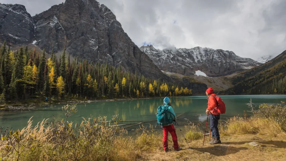 Horizontal_Crop-2021_TaylorLake_LarchHiking_ShannonMartin (1)_result