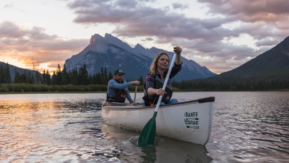 Paddling on Vermilion Lakes, 5 minutes cycle from the Juniper