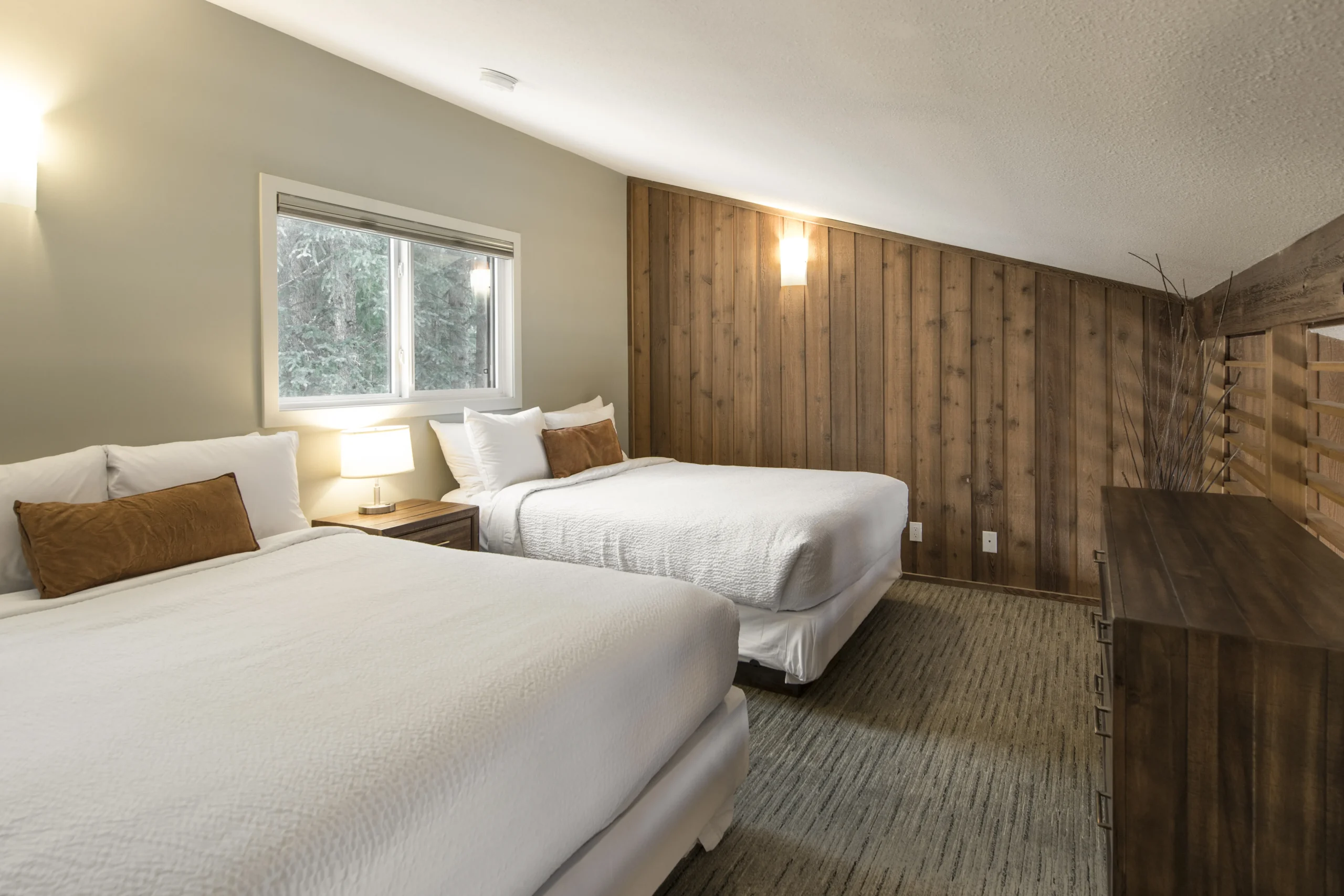 The Forest Cabins two Queen beds in the loft