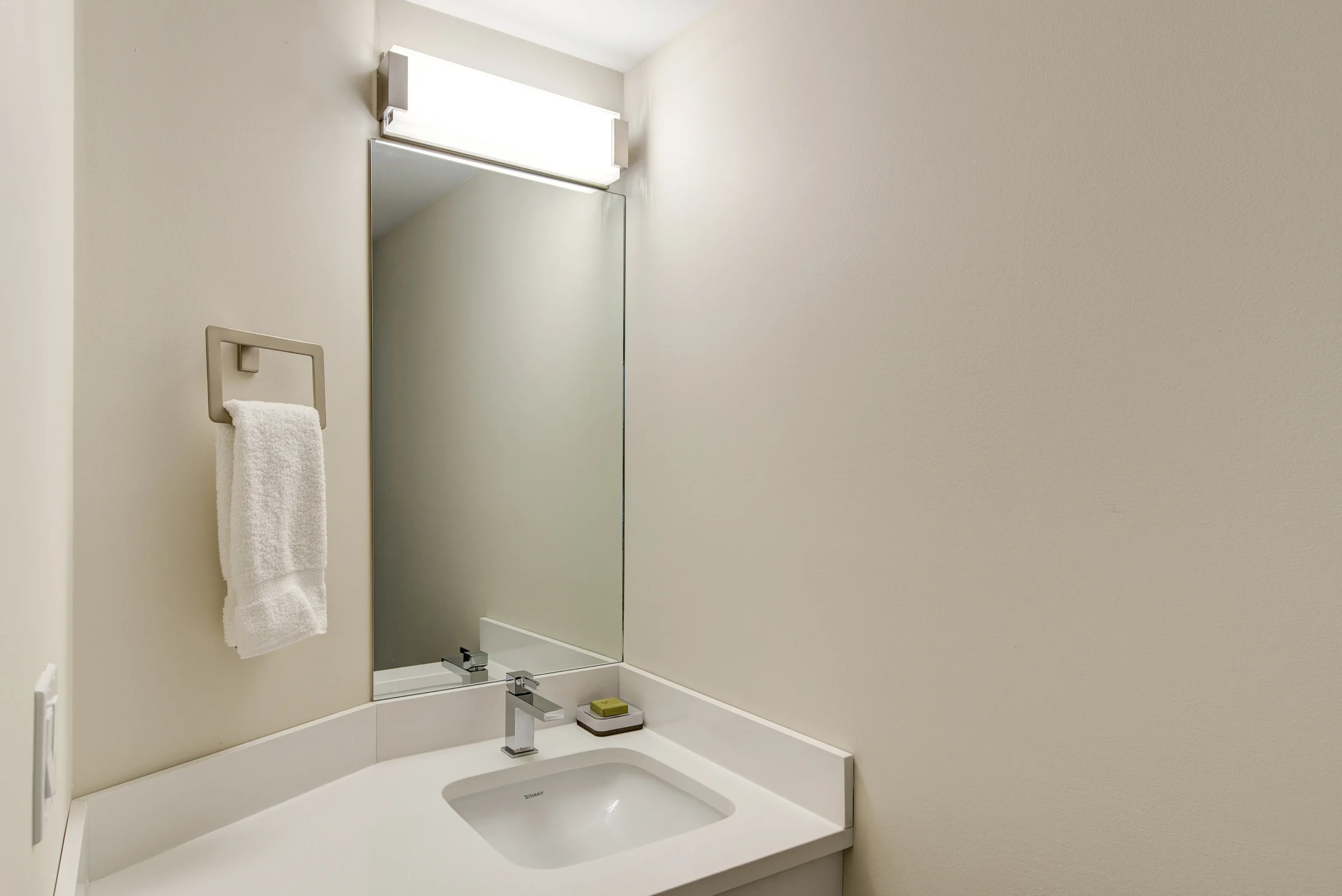 The second bathroom in the 3-bedroom suite