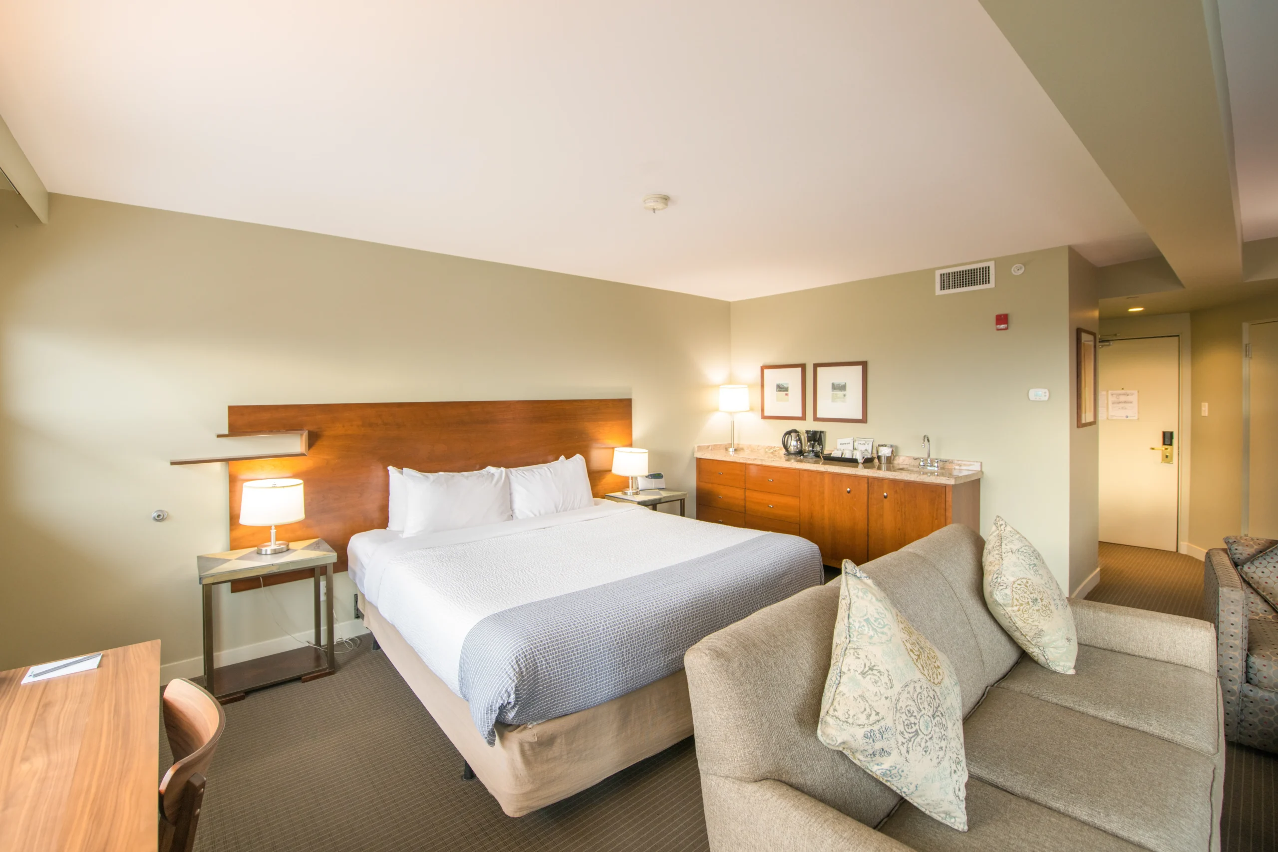 The Juniper King Suite is comfortable and cosy
