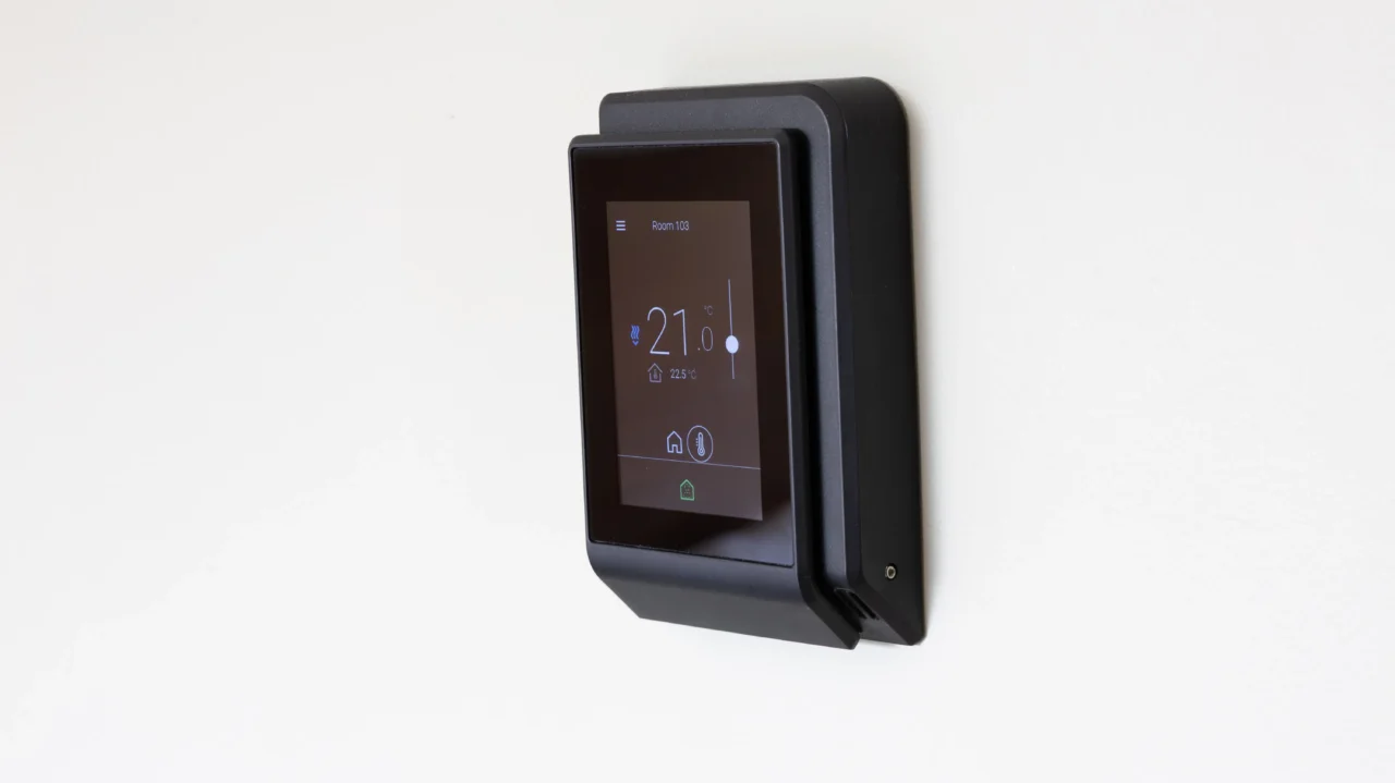 Setting the Thermostat