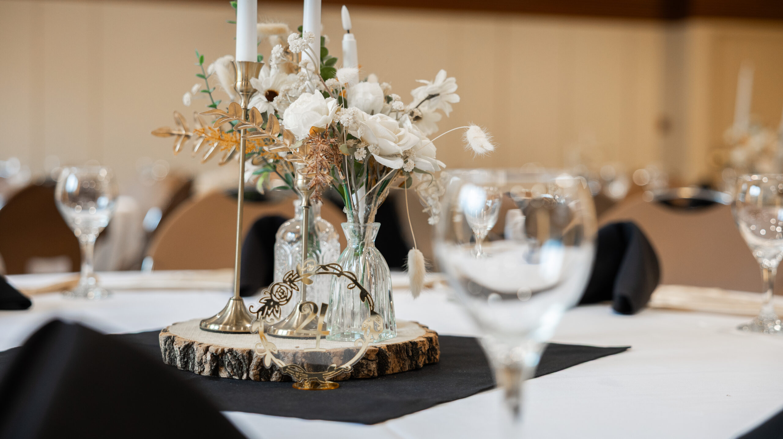 Micro-Weddings at the Juniper